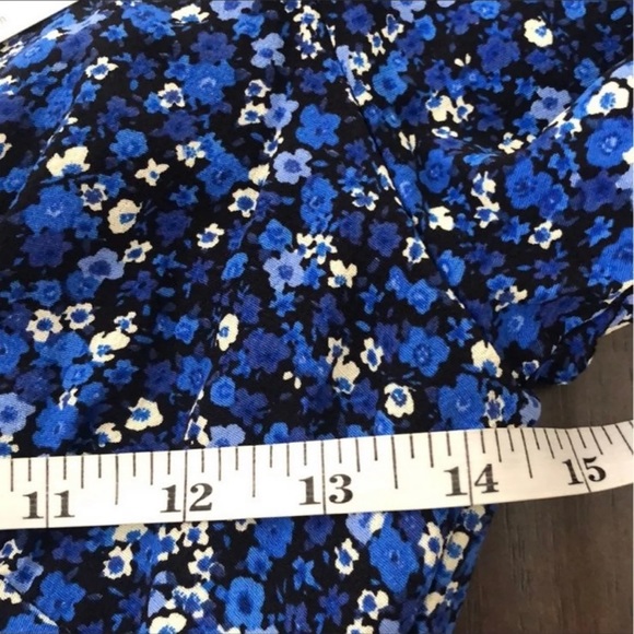 SOLD—Zara blue print dress - Picture 4 of 11